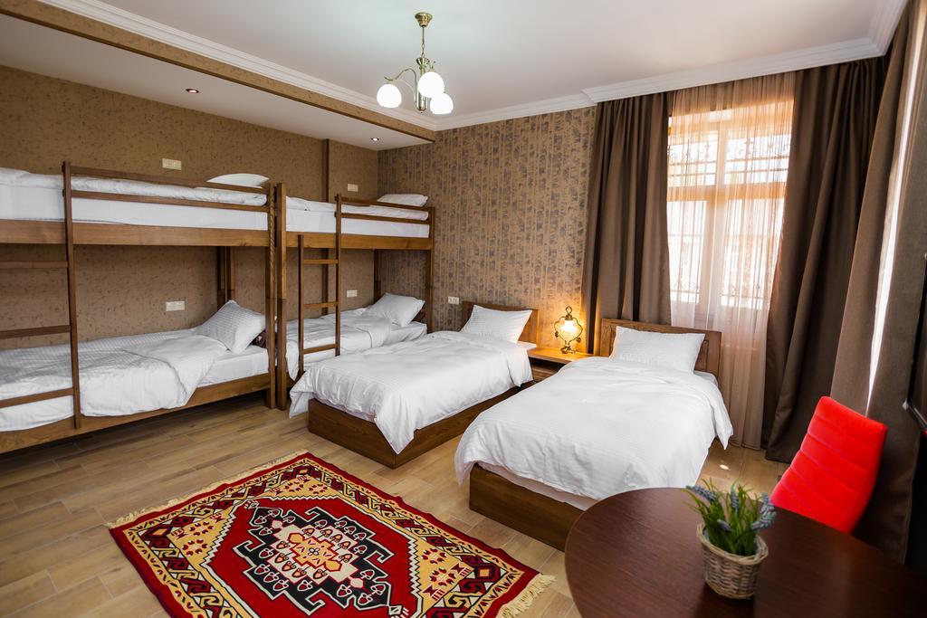 טביליסי Metekhi'S Galavani Hotel חדר תמונה